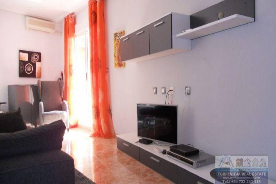 Torrevieja,Alicante,España,1 Dormitorio Bedrooms,1 BañoBathrooms,Atico,29204