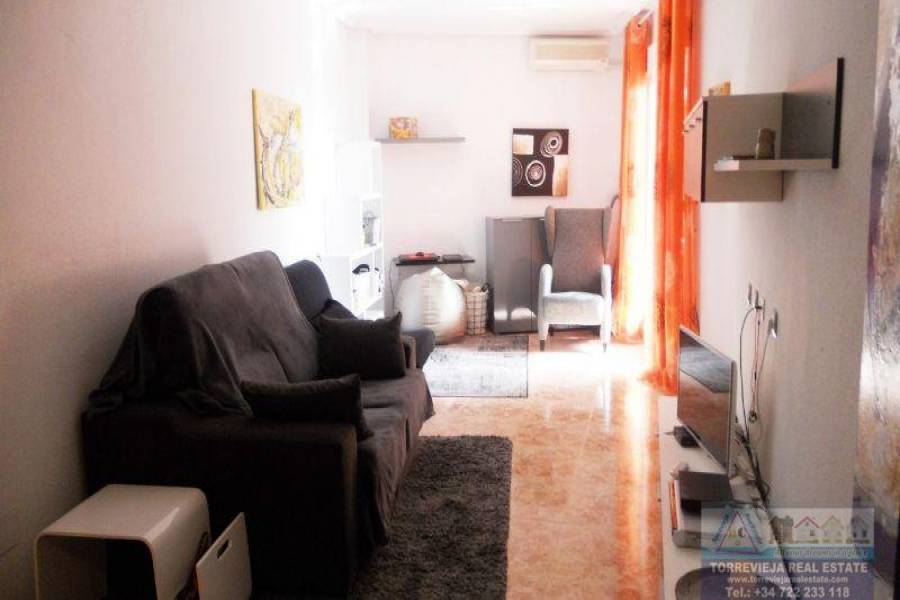 Torrevieja,Alicante,España,1 Dormitorio Bedrooms,1 BañoBathrooms,Atico,29204