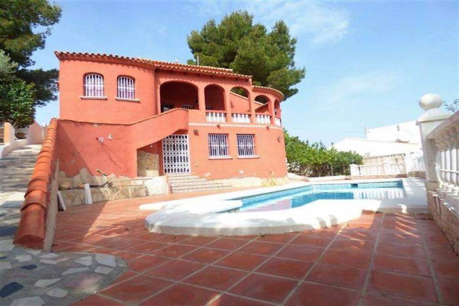 Dénia,Alicante,España,4 Bedrooms Bedrooms,2 BathroomsBathrooms,Chalets,29276