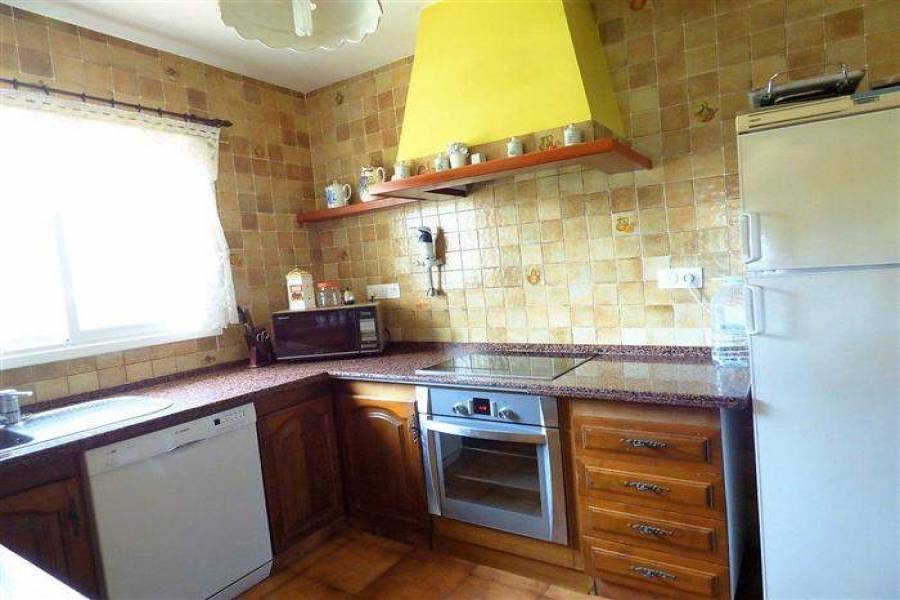 Dénia,Alicante,España,4 Bedrooms Bedrooms,2 BathroomsBathrooms,Chalets,29322