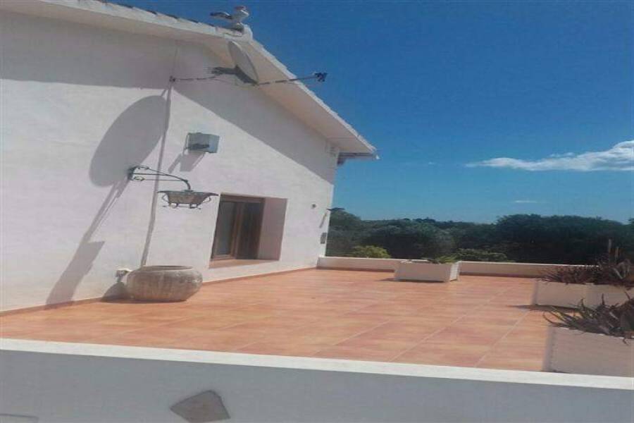 Dénia,Alicante,España,4 Bedrooms Bedrooms,3 BathroomsBathrooms,Chalets,29341