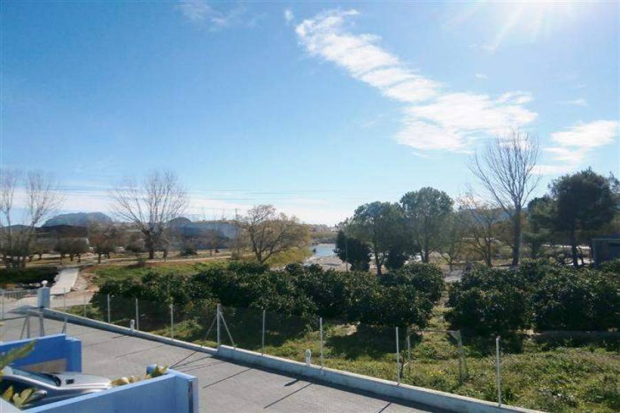 Beniarbeig,Alicante,España,3 Bedrooms Bedrooms,2 BathroomsBathrooms,Chalets,29361