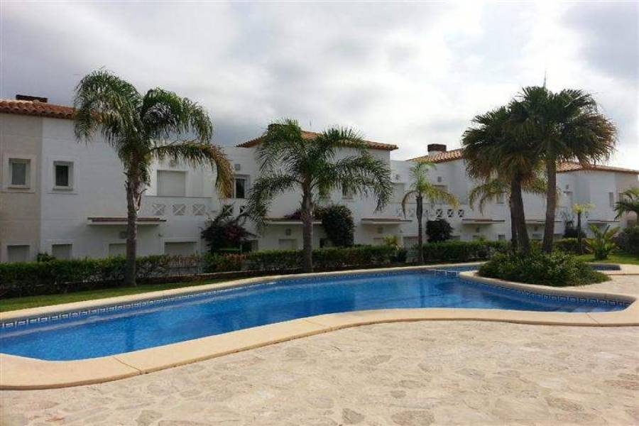 Pedreguer,Alicante,España,3 Bedrooms Bedrooms,2 BathroomsBathrooms,Chalets,29411