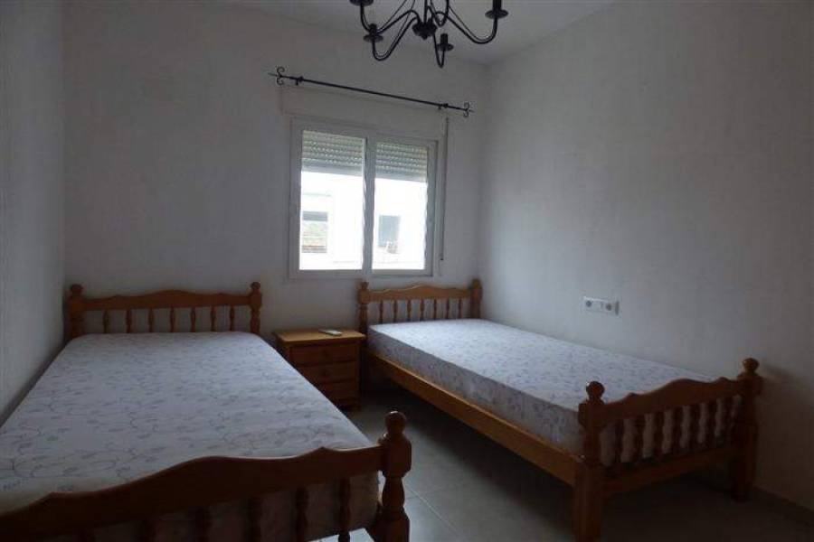 Pedreguer,Alicante,España,3 Bedrooms Bedrooms,2 BathroomsBathrooms,Chalets,29411