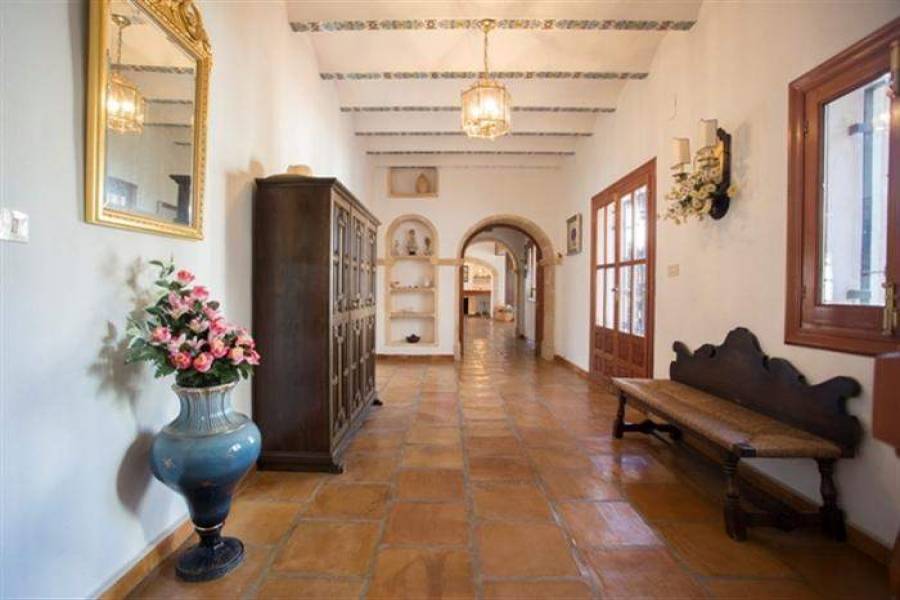 Dénia,Alicante,España,5 Bedrooms Bedrooms,5 BathroomsBathrooms,Chalets,29437