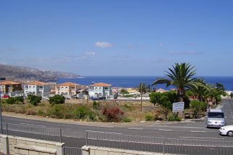 IMPERDIBLE! VER INFO...,4 Bedrooms Bedrooms,2 BathroomsBathrooms,Casas,3639