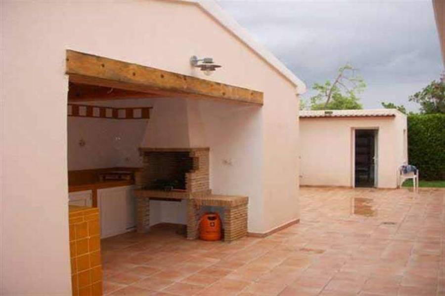 Dénia,Alicante,España,4 Bedrooms Bedrooms,4 BathroomsBathrooms,Chalets,29520