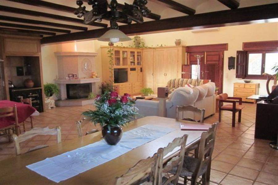 Pedreguer,Alicante,España,3 Bedrooms Bedrooms,4 BathroomsBathrooms,Chalets,29532