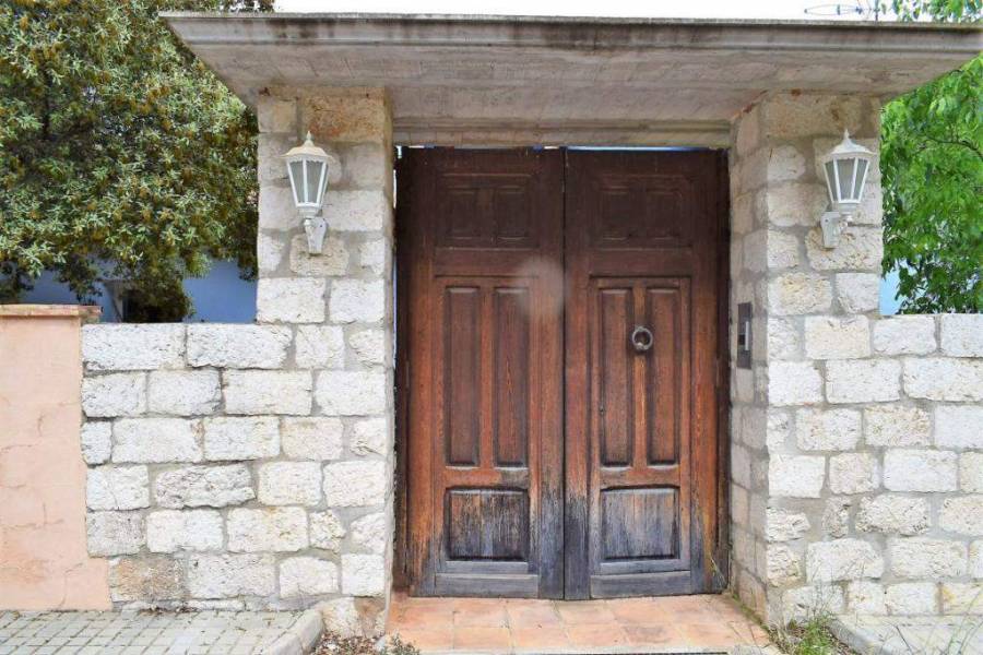 Dénia,Alicante,España,4 Bedrooms Bedrooms,3 BathroomsBathrooms,Chalets,29565