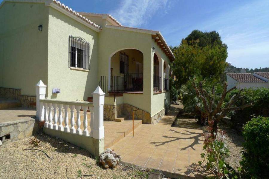 Alcalalí,Alicante,España,3 Bedrooms Bedrooms,2 BathroomsBathrooms,Chalets,29578