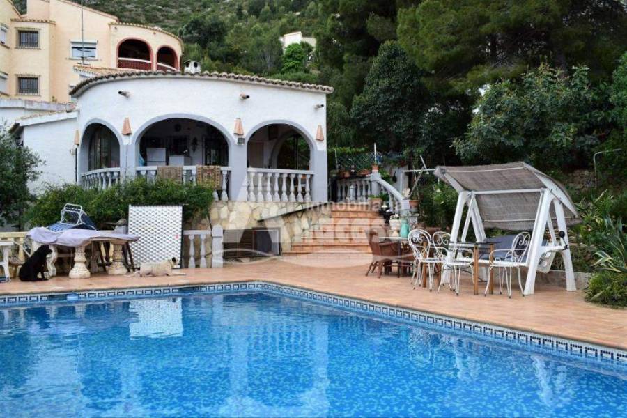 Dénia,Alicante,España,3 Bedrooms Bedrooms,2 BathroomsBathrooms,Chalets,29592