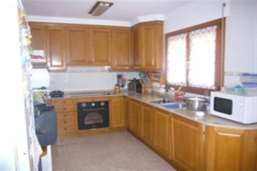 Dénia,Alicante,España,4 Bedrooms Bedrooms,1 BañoBathrooms,Chalets,29599