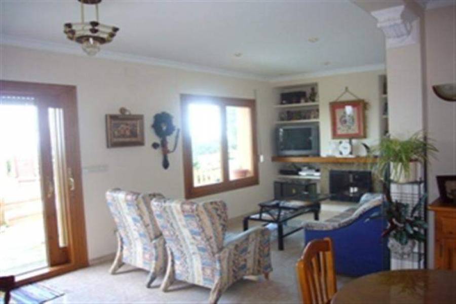 Dénia,Alicante,España,4 Bedrooms Bedrooms,1 BañoBathrooms,Chalets,29599