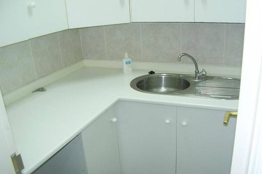 San Cristóbal de La Laguna,Santa Cruz de Tenerife,España,2 Rooms Rooms,2 BathroomsBathrooms,Locales,3652