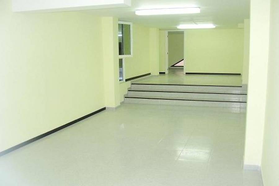 San Cristóbal de La Laguna,Santa Cruz de Tenerife,España,2 Rooms Rooms,2 BathroomsBathrooms,Locales,3652