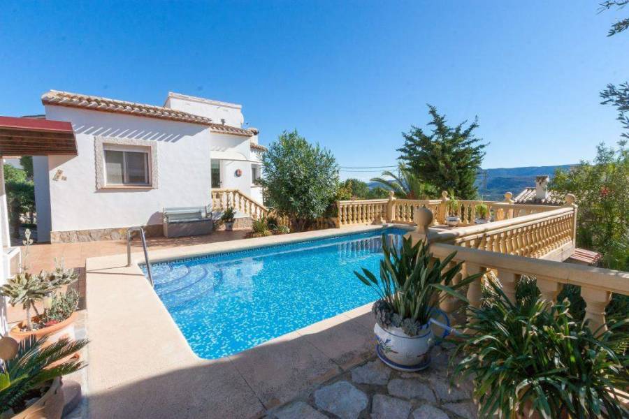 Sanet y Negrals,Alicante,España,3 Bedrooms Bedrooms,3 BathroomsBathrooms,Chalets,29614