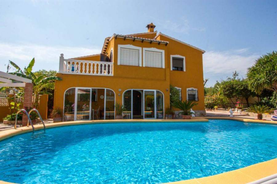 Orba,Alicante,España,4 Bedrooms Bedrooms,4 BathroomsBathrooms,Chalets,29630
