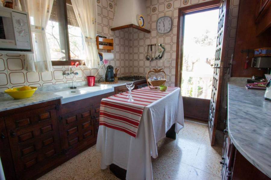 Orba,Alicante,España,4 Bedrooms Bedrooms,4 BathroomsBathrooms,Chalets,29630