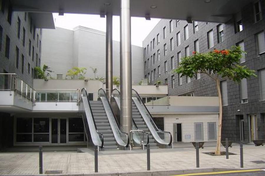 Santa Cruz de Tenerife,Santa Cruz de Tenerife,España,1 Habitación Rooms,1 BañoBathrooms,Locales,3654