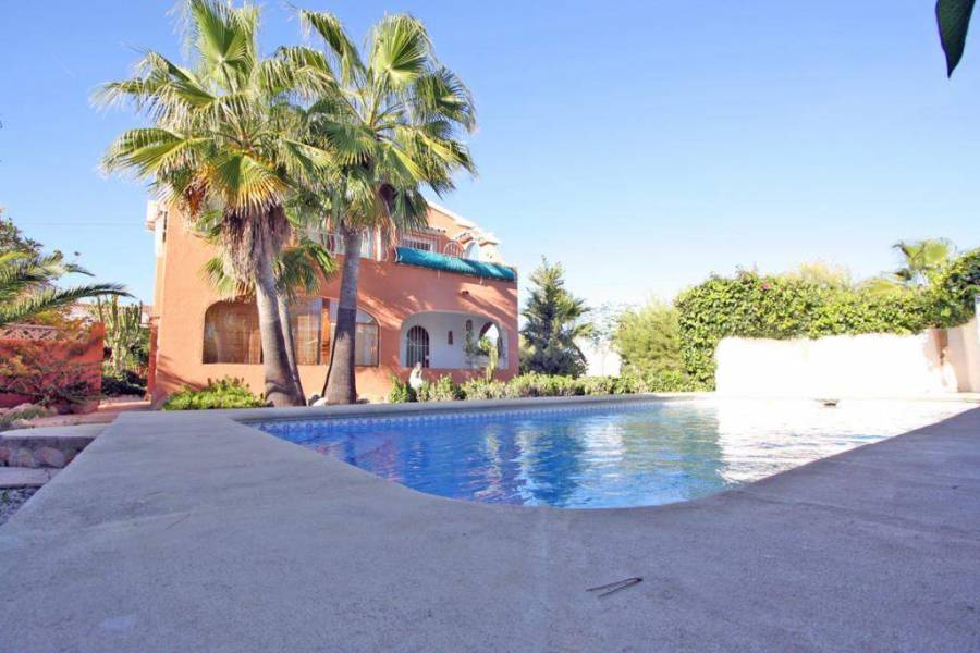 Benitachell,Alicante,España,3 Bedrooms Bedrooms,3 BathroomsBathrooms,Chalets,29641