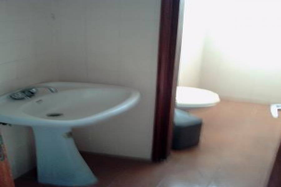Santa Cruz de Tenerife,Santa Cruz de Tenerife,España,1 Habitación Rooms,1 BañoBathrooms,Locales,3655