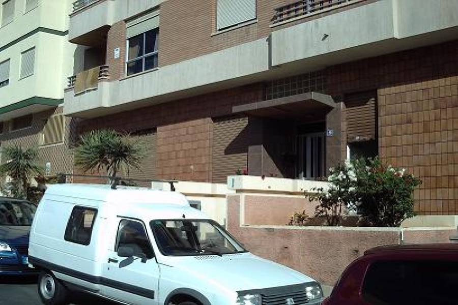 Santa Cruz de Tenerife,Santa Cruz de Tenerife,España,1 Habitación Rooms,1 BañoBathrooms,Locales,3655