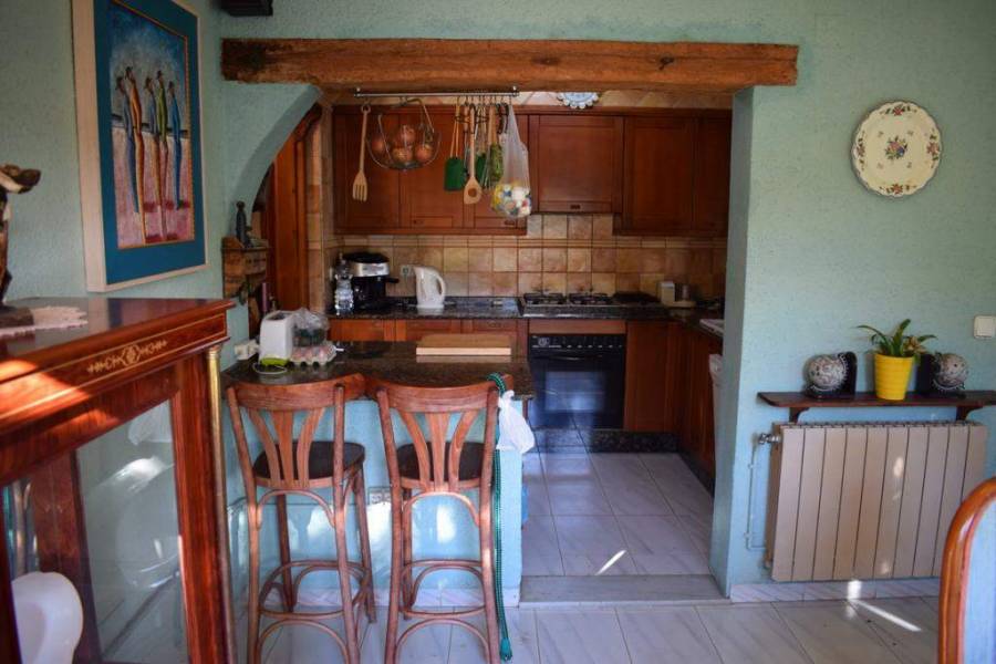Dénia,Alicante,España,4 Bedrooms Bedrooms,3 BathroomsBathrooms,Chalets,29647