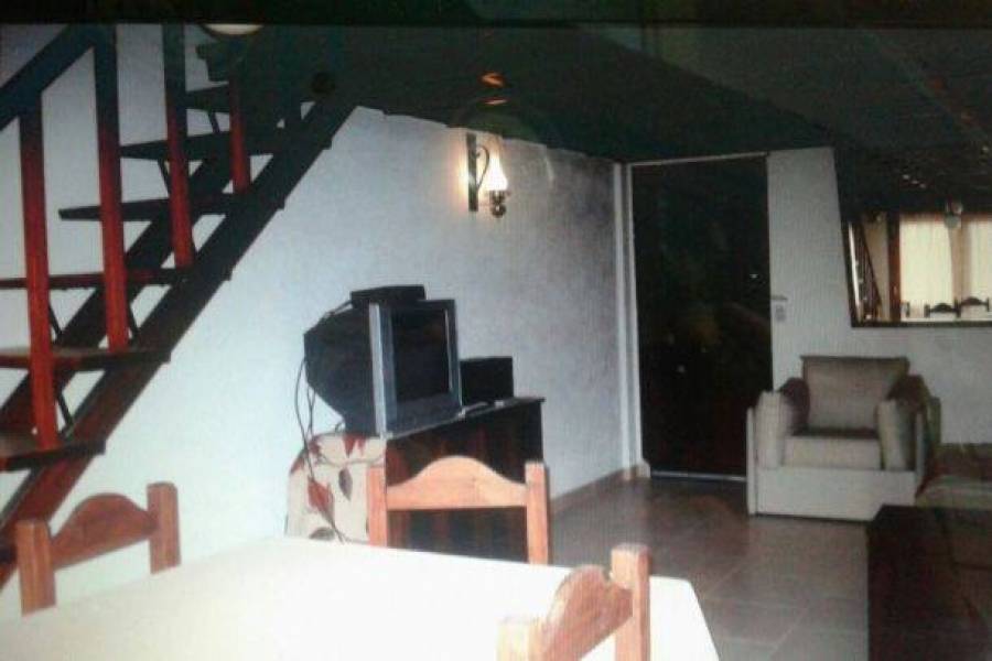 Pinamar,Buenos Aires,1 Dormitorio Habitaciones,1 BañoBaños,Departamentos,Country golf,Fragata 25 de mayo y Av del Mar,2,1259