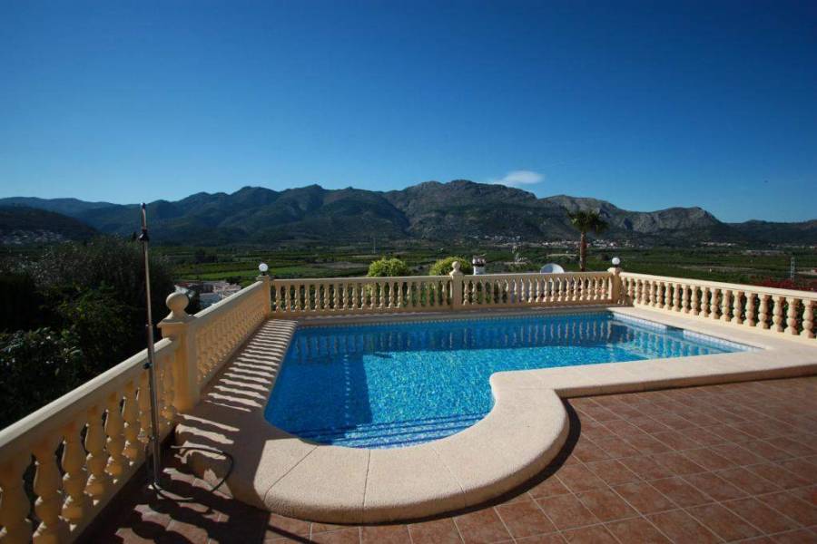 Orba,Alicante,España,4 Bedrooms Bedrooms,2 BathroomsBathrooms,Chalets,29664