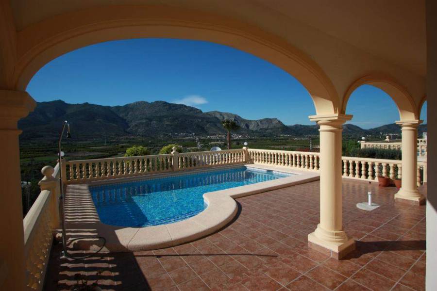 Orba,Alicante,España,4 Bedrooms Bedrooms,2 BathroomsBathrooms,Chalets,29664