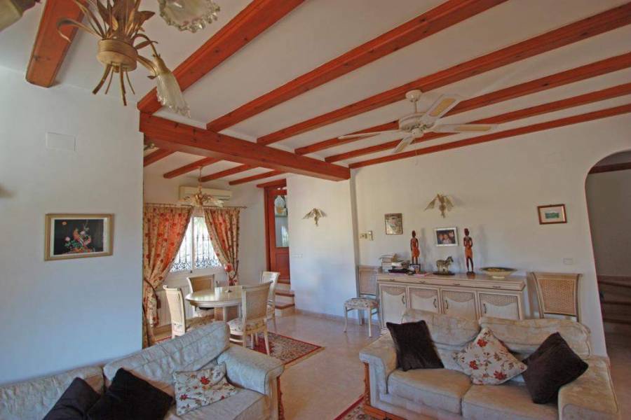 Orba,Alicante,España,4 Bedrooms Bedrooms,2 BathroomsBathrooms,Chalets,29664