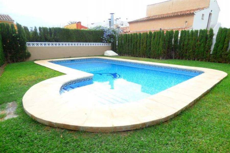 Dénia,Alicante,España,3 Bedrooms Bedrooms,2 BathroomsBathrooms,Chalets,29669
