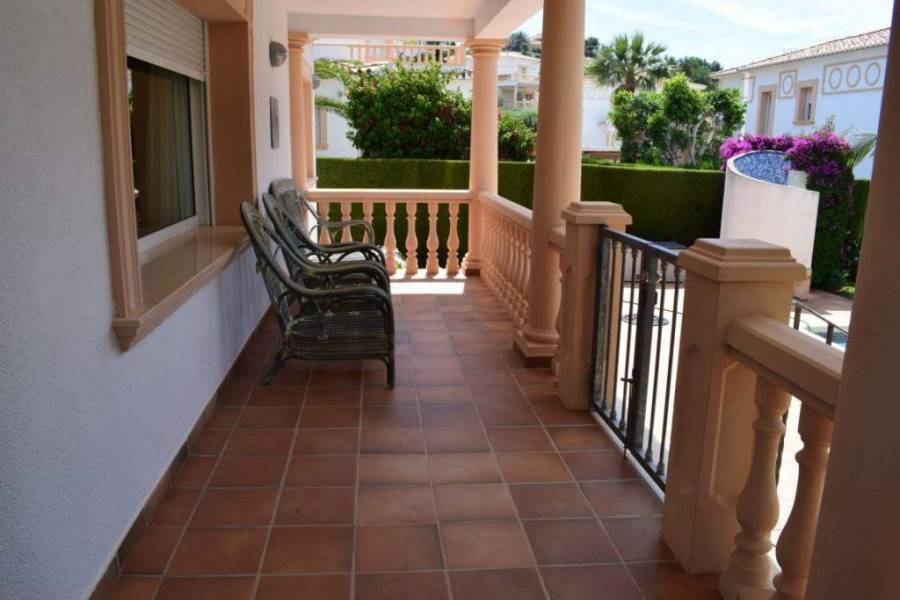 Dénia,Alicante,España,2 Bedrooms Bedrooms,2 BathroomsBathrooms,Chalets,29675