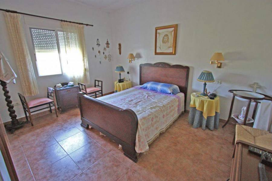 Murla,Alicante,España,4 Bedrooms Bedrooms,1 BañoBathrooms,Chalets,29686