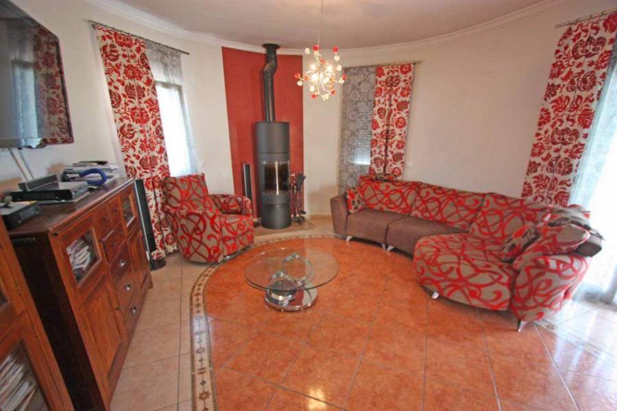 Orba,Alicante,España,3 Bedrooms Bedrooms,2 BathroomsBathrooms,Chalets,29694