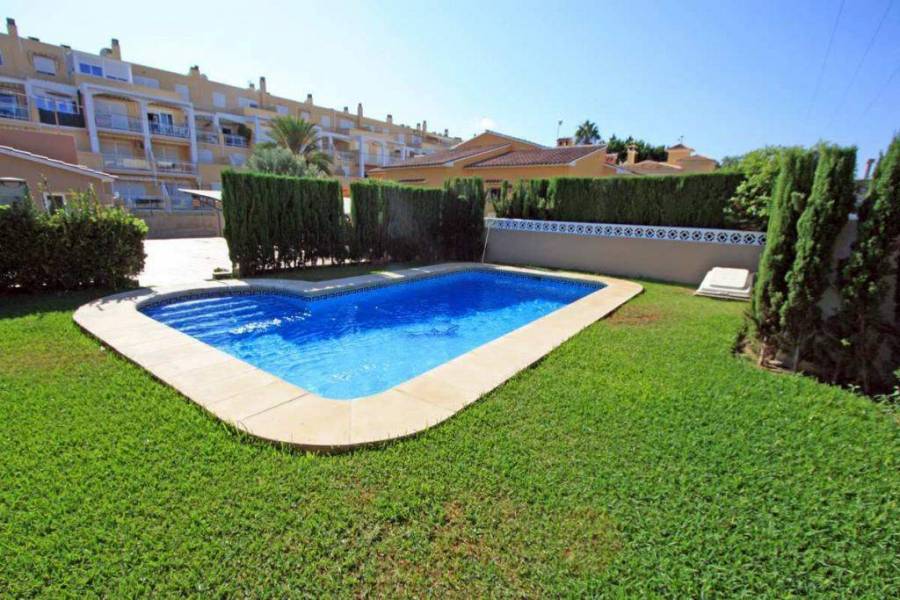 Dénia,Alicante,España,3 Bedrooms Bedrooms,1 BañoBathrooms,Chalets,29698