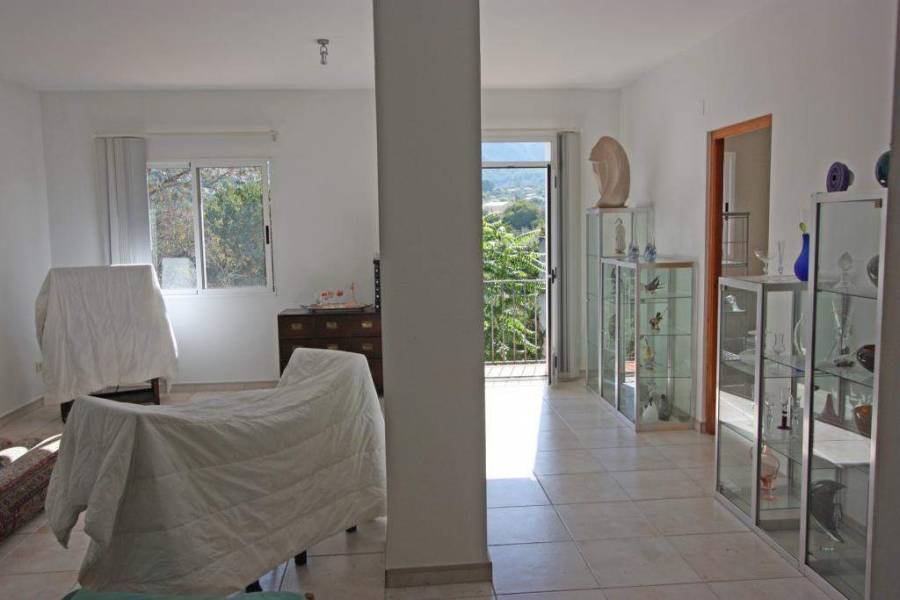 Orba,Alicante,España,4 Bedrooms Bedrooms,2 BathroomsBathrooms,Casas,29735