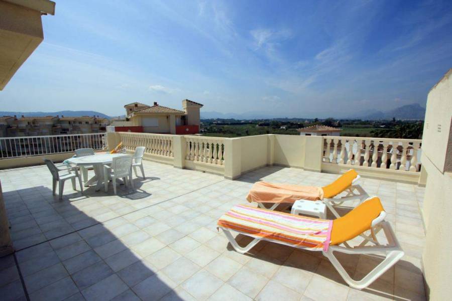 Dénia,Alicante,España,3 Bedrooms Bedrooms,2 BathroomsBathrooms,Apartamentos,29738