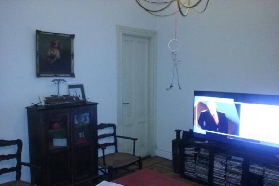 IMPERDIBLE! VER INFO...,4 Bedrooms Bedrooms,2 BathroomsBathrooms,PH Tipo Casa,Pasaje La Porteña,1260