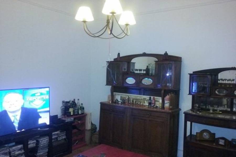 IMPERDIBLE! VER INFO...,4 Bedrooms Bedrooms,2 BathroomsBathrooms,PH Tipo Casa,Pasaje La Porteña,1260