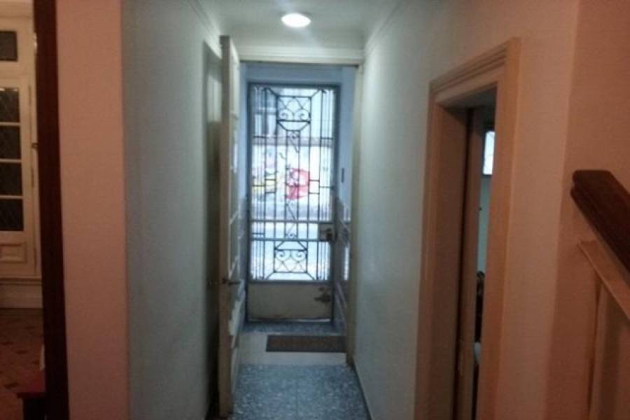 IMPERDIBLE! VER INFO...,4 Bedrooms Bedrooms,2 BathroomsBathrooms,PH Tipo Casa,Pasaje La Porteña,1260