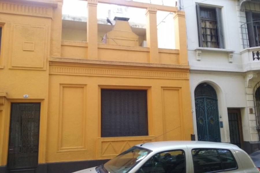 IMPERDIBLE! VER INFO...,4 Bedrooms Bedrooms,2 BathroomsBathrooms,PH Tipo Casa,Pasaje La Porteña,1260
