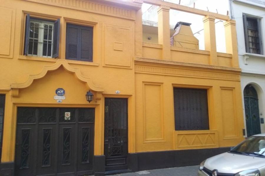 IMPERDIBLE! VER INFO...,4 Bedrooms Bedrooms,2 BathroomsBathrooms,PH Tipo Casa,Pasaje La Porteña,1260