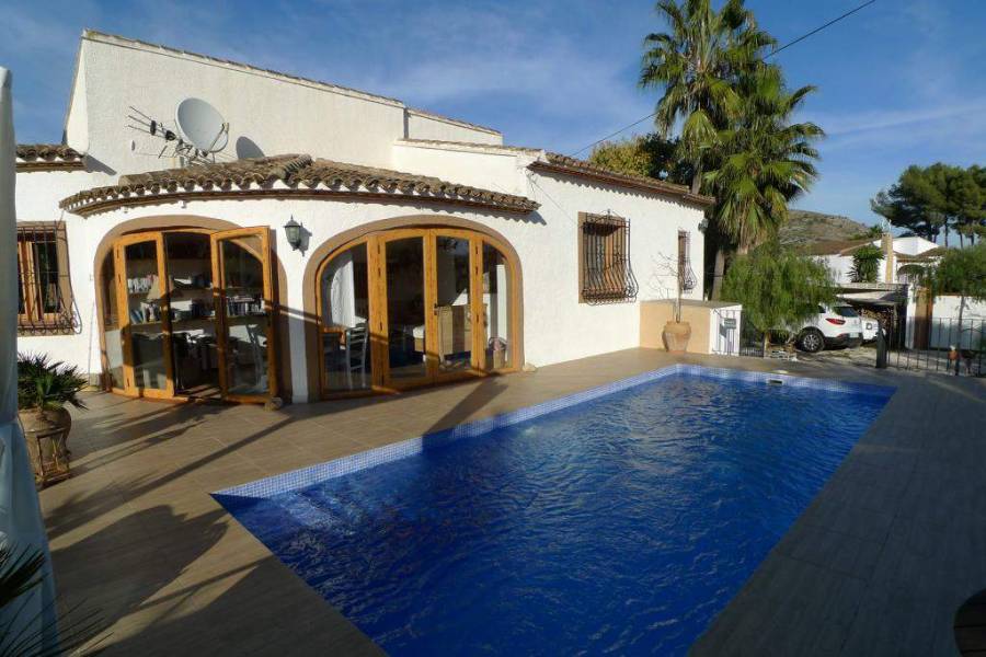 Jalon-Xalo,Alicante,España,3 Bedrooms Bedrooms,2 BathroomsBathrooms,Chalets,29790