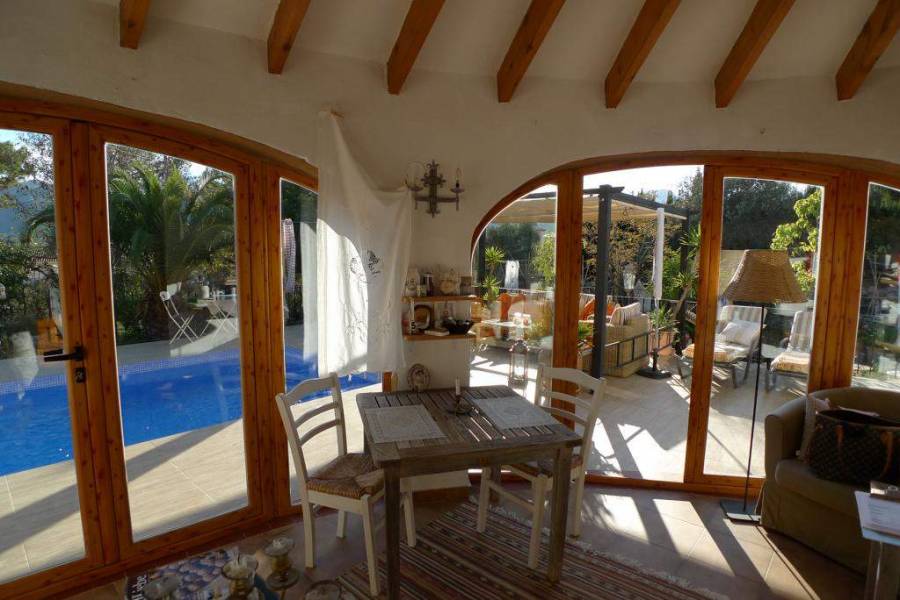 Jalon-Xalo,Alicante,España,3 Bedrooms Bedrooms,2 BathroomsBathrooms,Chalets,29790