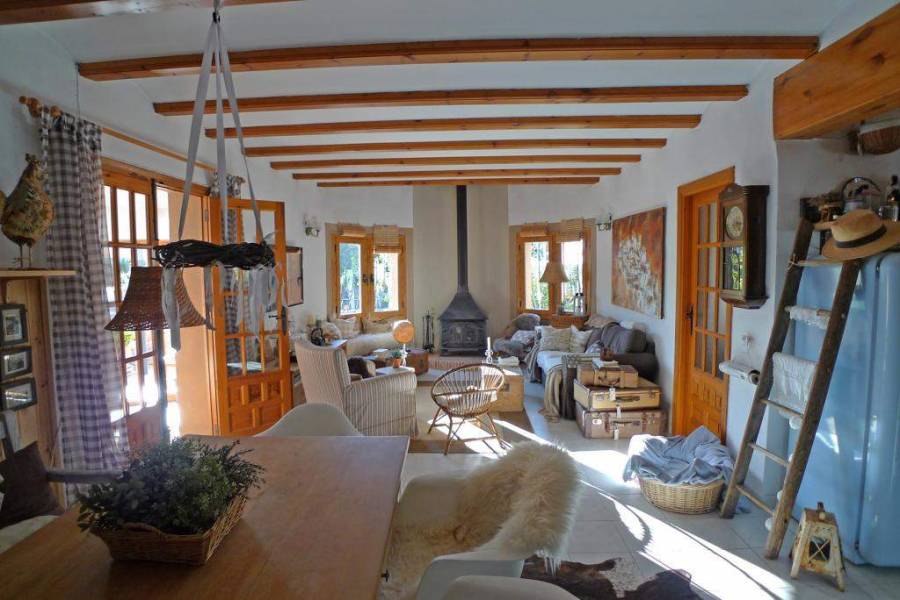 Jalon-Xalo,Alicante,España,3 Bedrooms Bedrooms,2 BathroomsBathrooms,Chalets,29790