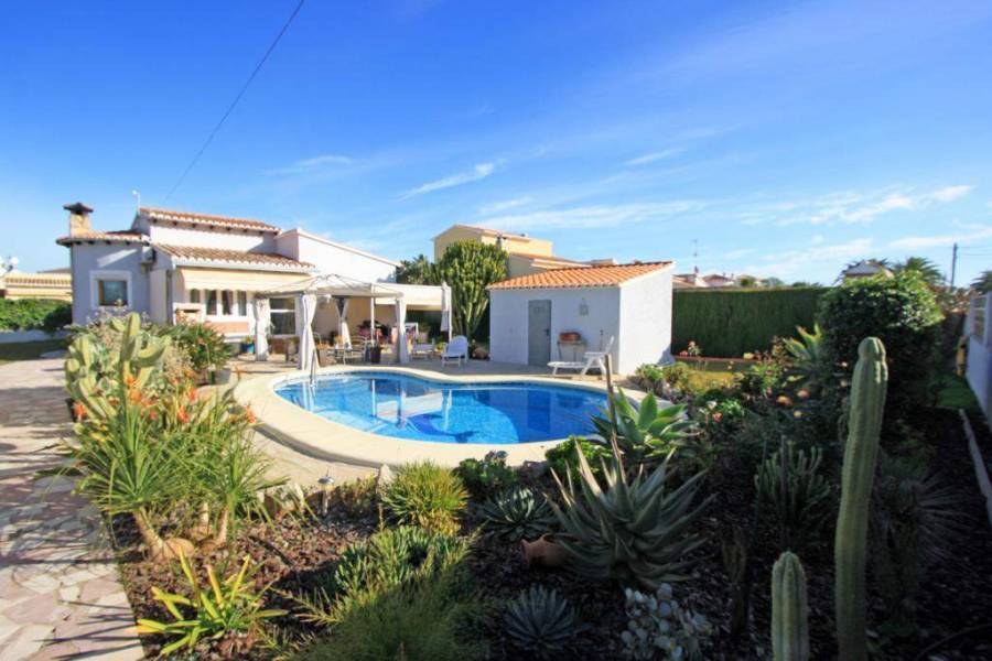 Els Poblets,Alicante,España,2 Bedrooms Bedrooms,1 BañoBathrooms,Chalets,29796