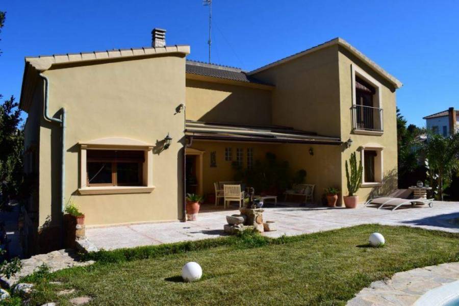 Dénia,Alicante,España,3 Bedrooms Bedrooms,4 BathroomsBathrooms,Chalets,29802
