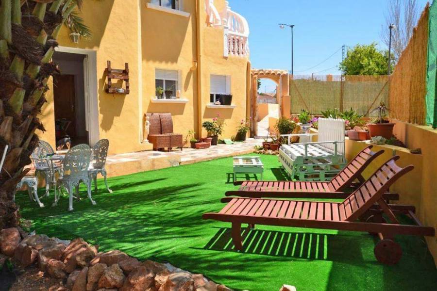 Ondara,Alicante,España,8 Bedrooms Bedrooms,5 BathroomsBathrooms,Chalets,29803