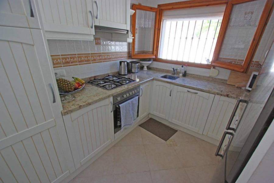 Tormos,Alicante,España,4 Bedrooms Bedrooms,3 BathroomsBathrooms,Chalets,29815